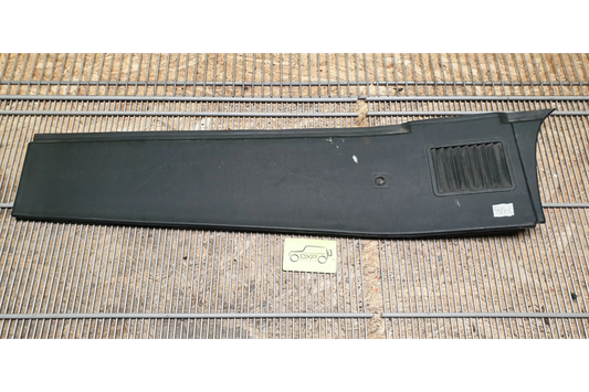 Mercedes-Benz G-Class W463 Rear right D-Pillar trim cover - d-pillar