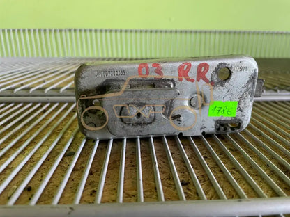 Mercedes-Benz G-Class W463 Rear right door lock