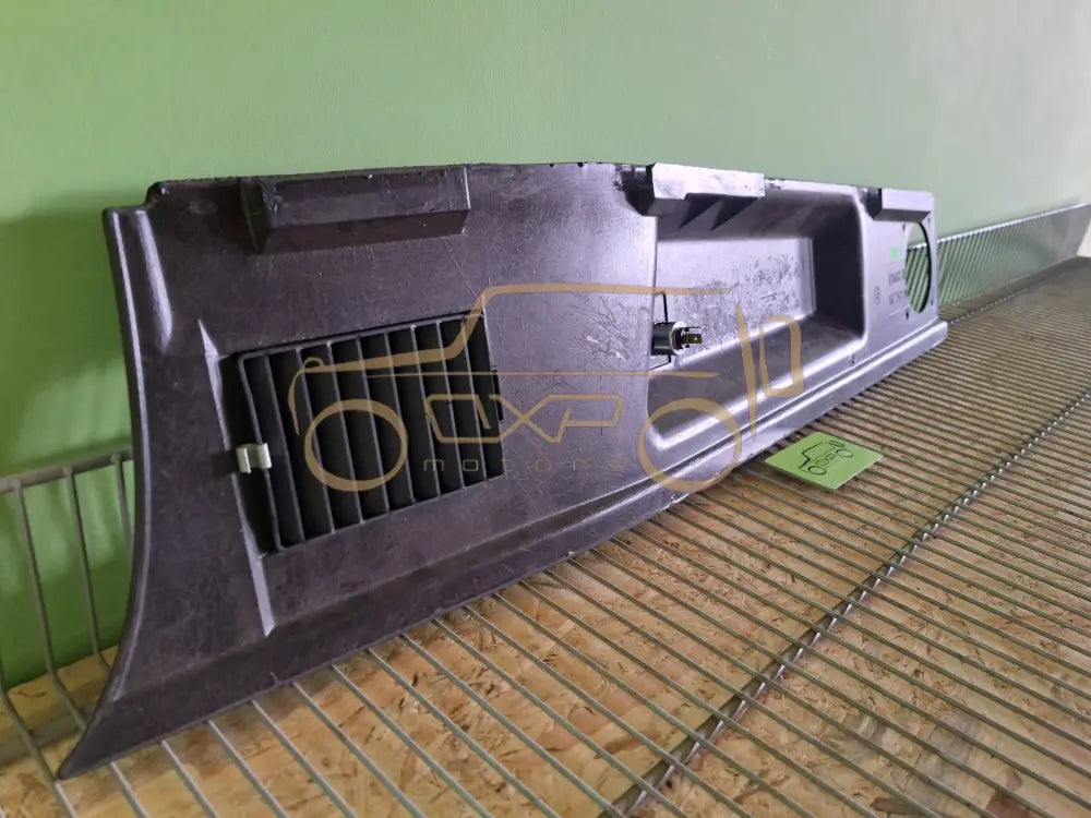 Mercedes-Benz G-class W463 Rear right trim cover D-Pillar