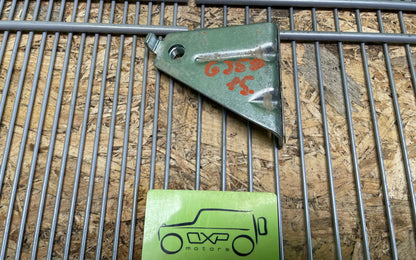 Mercedes-Benz G-Class W463 Rear seat belt fastening - belt fastening