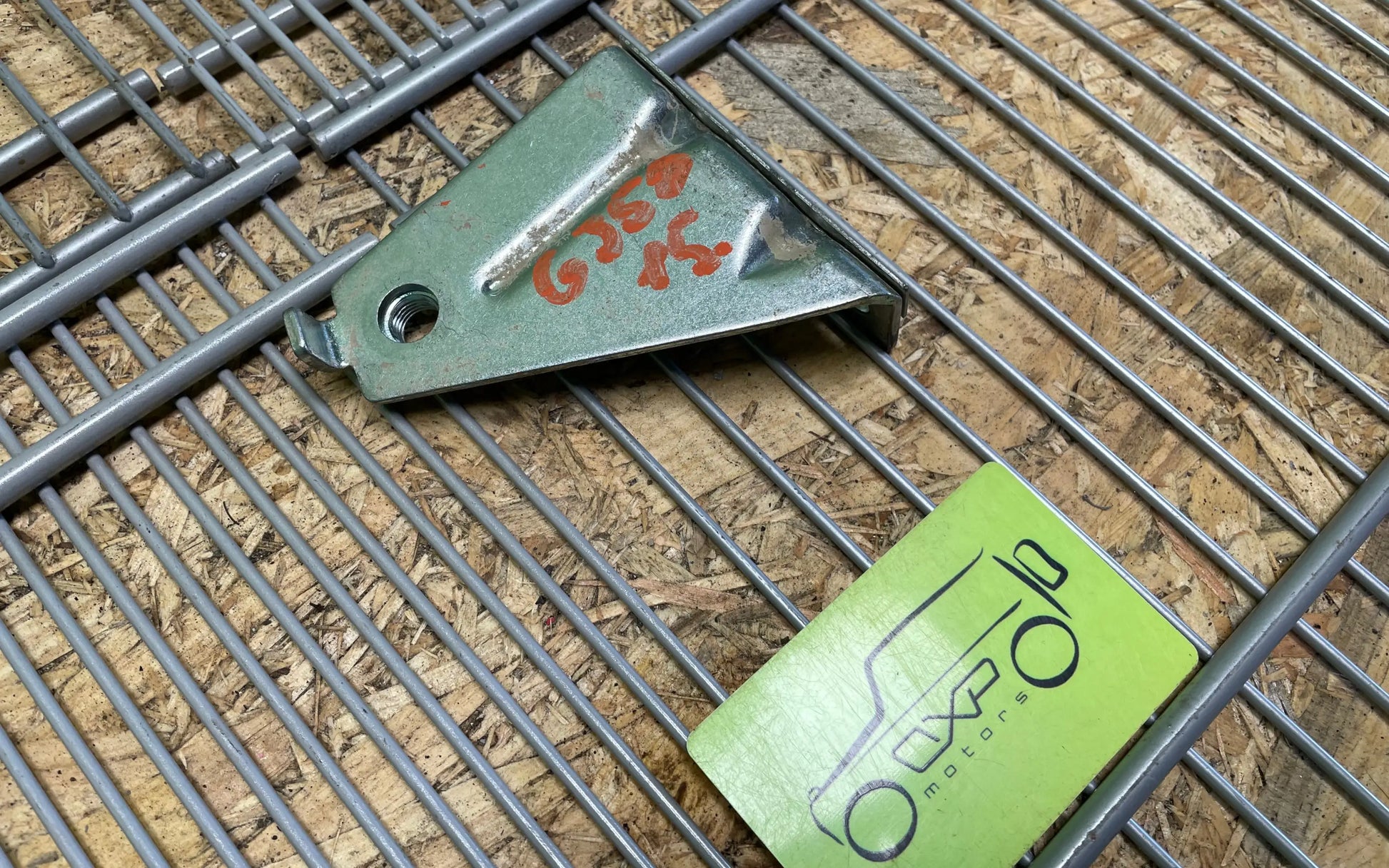 Mercedes-Benz G-Class W463 Rear seat belt fastening - belt fastening