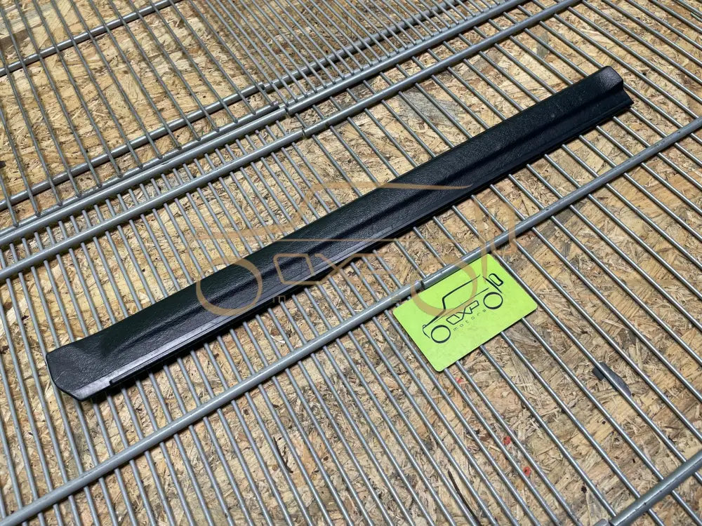 Mercedes-Benz G-Class W463 Right A-Pillar Trim