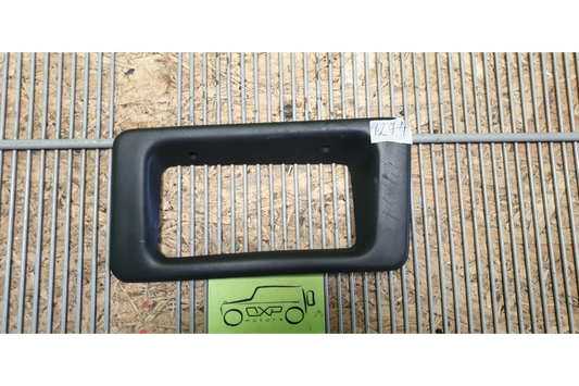 Mercedes-Benz G-Class W463 Right fog lamp cover surround