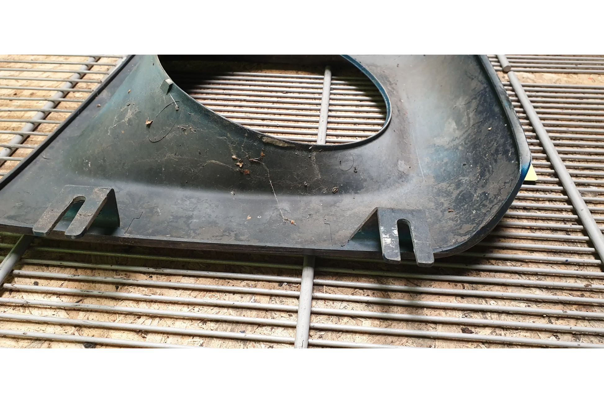 Mercedes-Benz G-Class W463 Right headlamp cover - headlamp