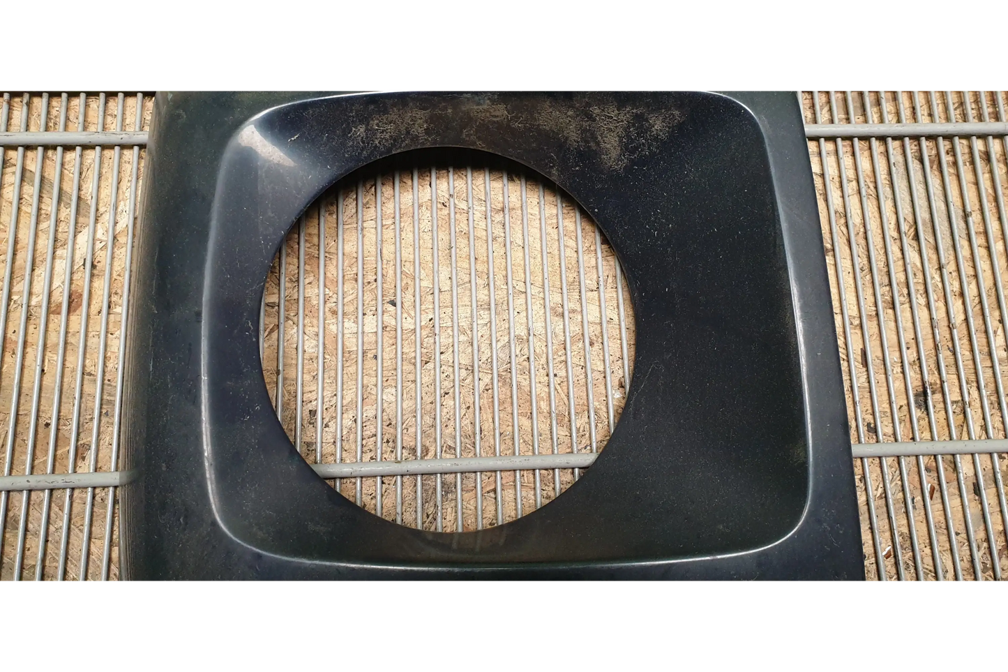 Mercedes-Benz G-Class W463 Right headlamp cover - headlamp