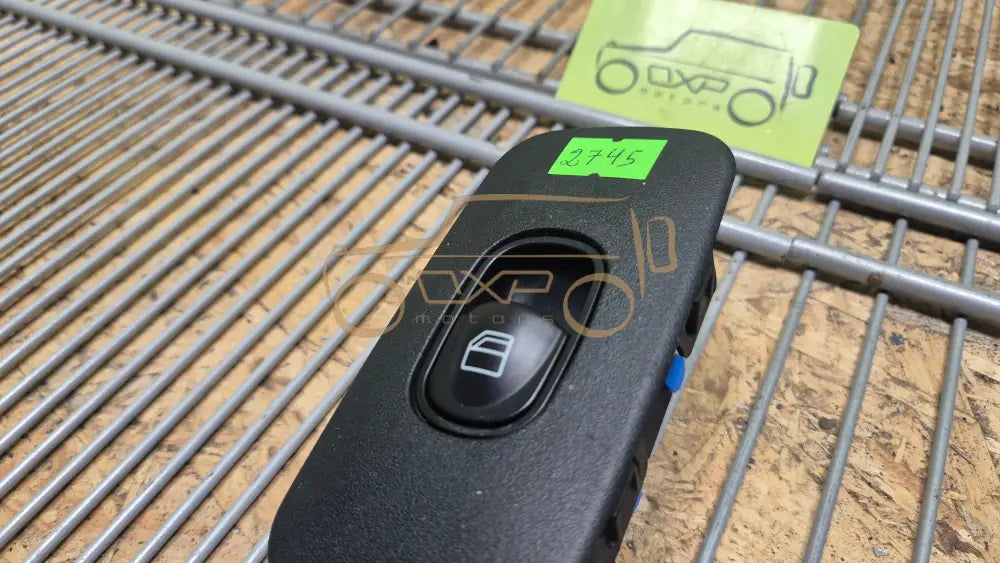 Mercedes-Benz G-Class W463 Right Window Regulator Switch