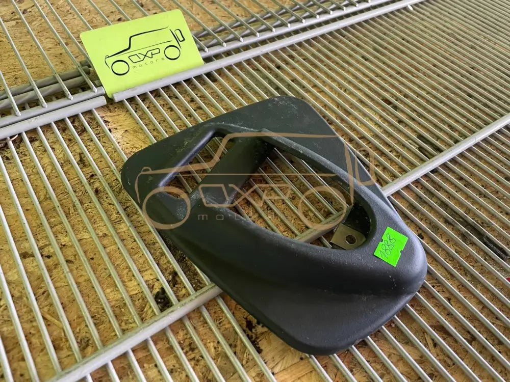 Mercedes-Benz G-Class W463 Seat Belt Cover
