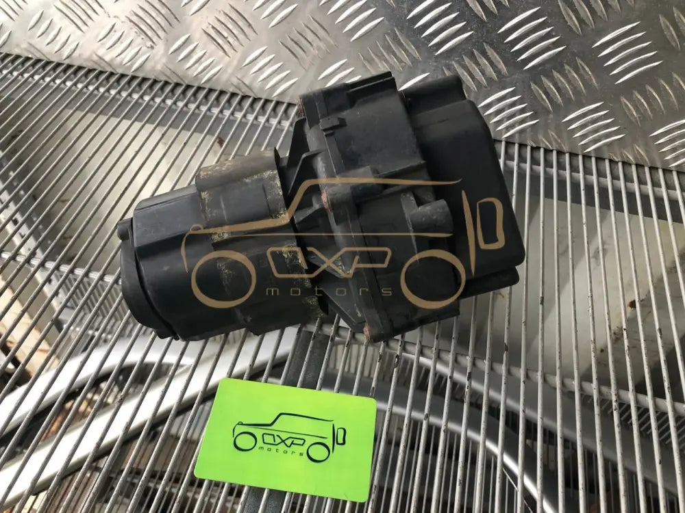 Mercedes-Benz G-Class W463 Secondary Air Pump