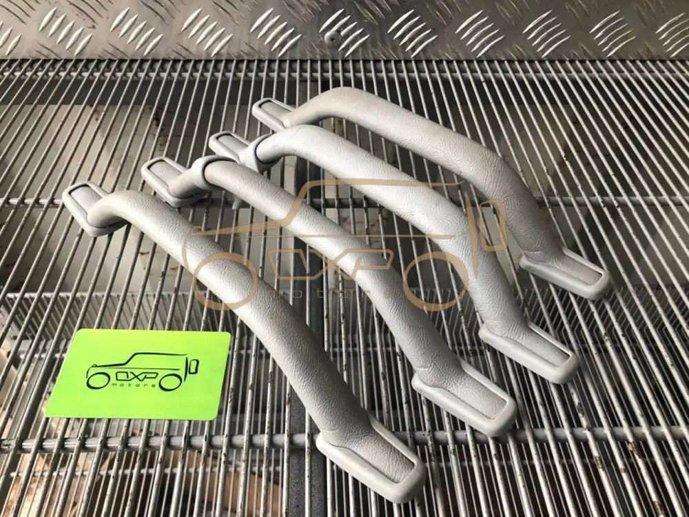 Mercedes-Benz G-Class W463 Set 4 psc roof handle