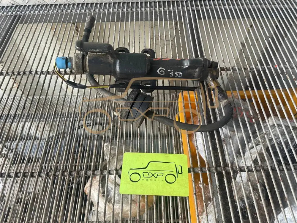 Mercedes-Benz G-Class W463 Shift Cylinder Differential