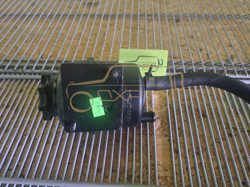 Mercedes-Benz G-Class W463 Steering fluid tank