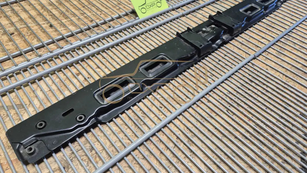 Mercedes-Benz G-Class W463 Sunroof Bridge