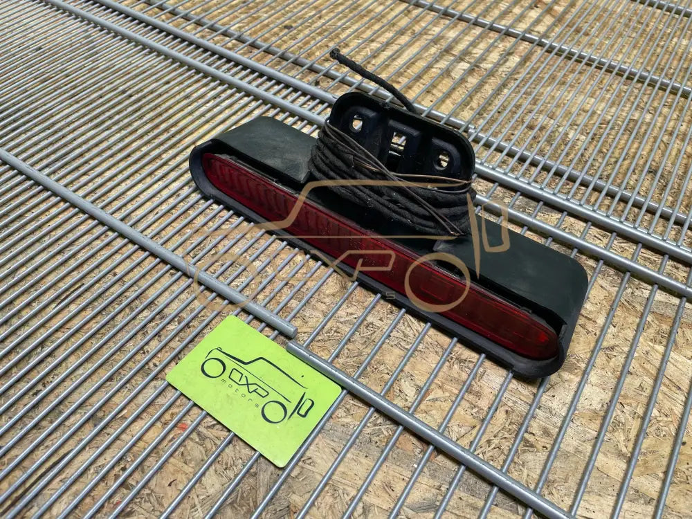 Mercedes-Benz G-Class W463 Third Brake Light