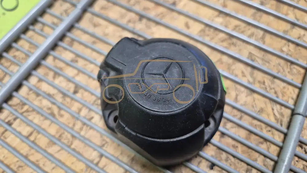 Mercedes-Benz G-Class W463 Trailer Hitch Plug Socket
