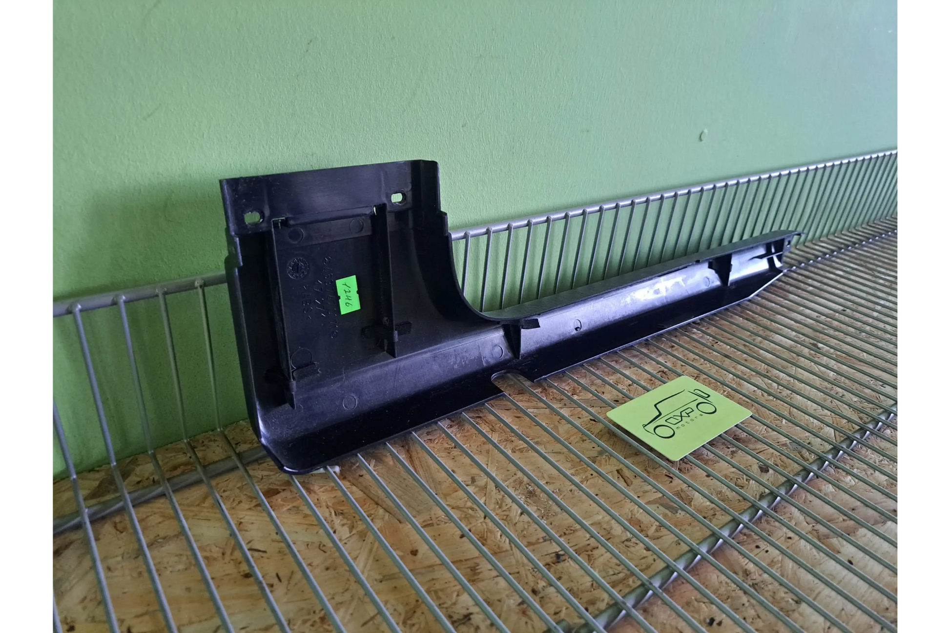 Mercedes-Benz G-Class W463 Trim Rear Door Left - door trim