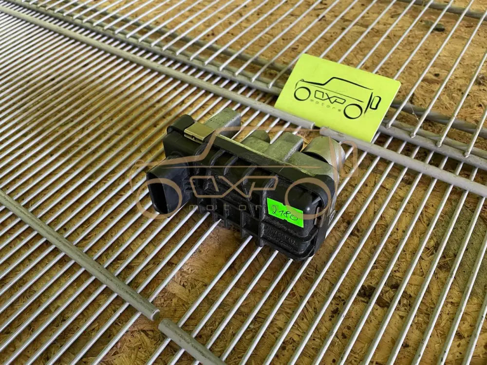 Mercedes-Benz G-Class W463 Turbo Regulator Garrett