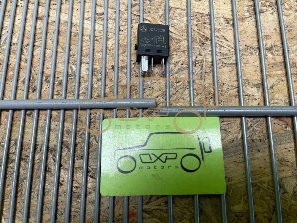 Mercedes-Benz G-Class W463 Tyco Relay