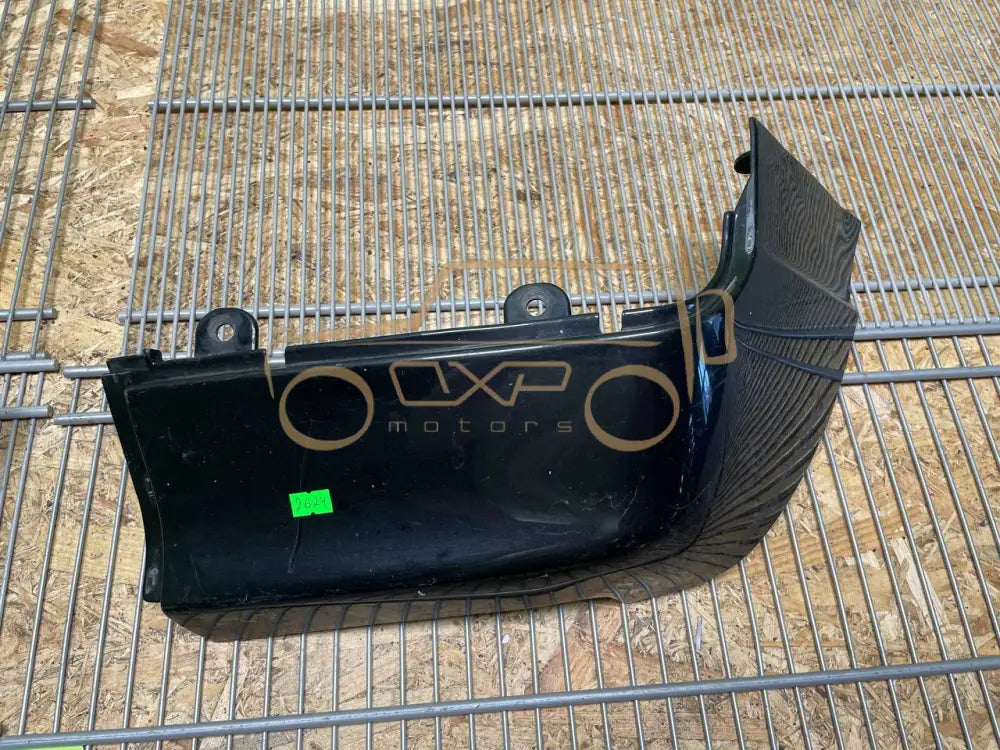 Mercedes-Benz G-Class W463 Under Light Cover