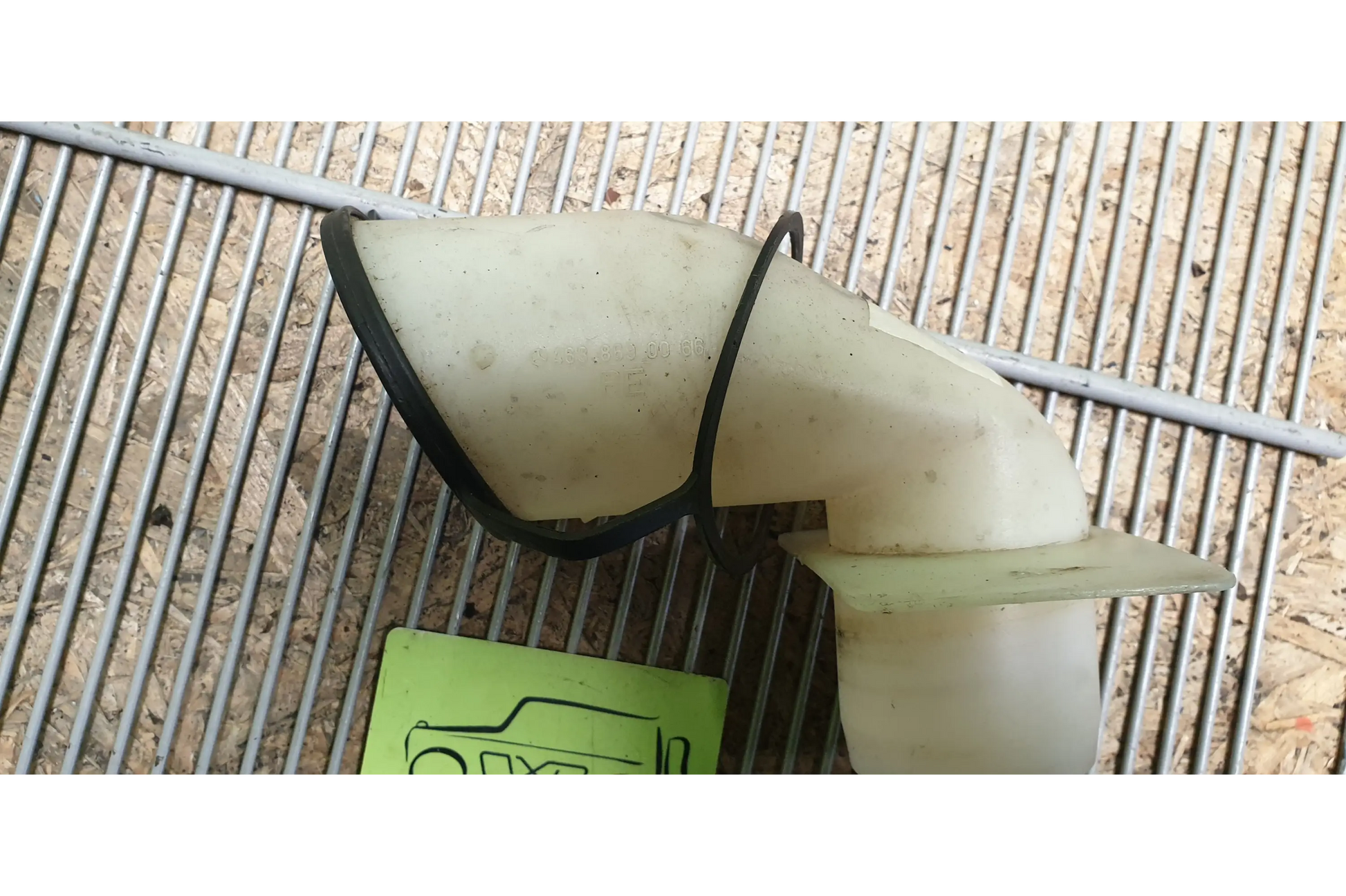 Mercedes-Benz G-Class W463 Washer system fitting genuine