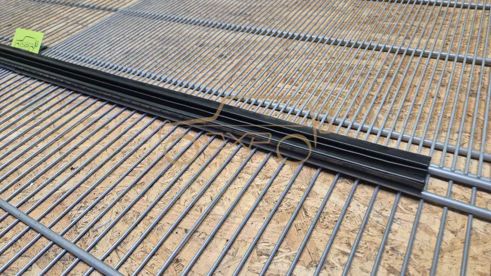 Mercedes-Benz G-Class W463 Windscreen moulding