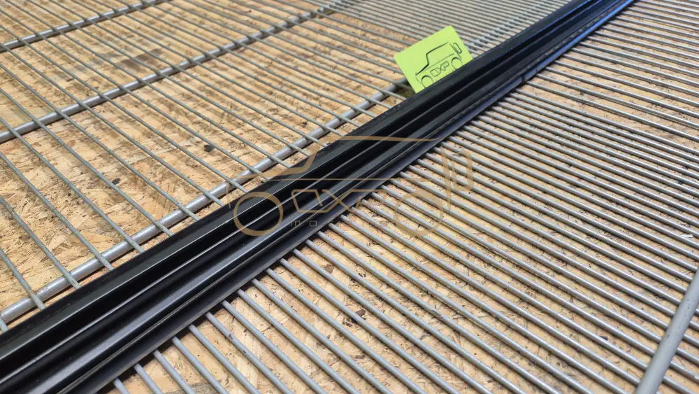 Mercedes-Benz G-Class W463 Windscreen moulding