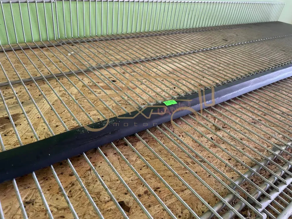 Mercedes-Benz G-Class W463 Windscreen moulding