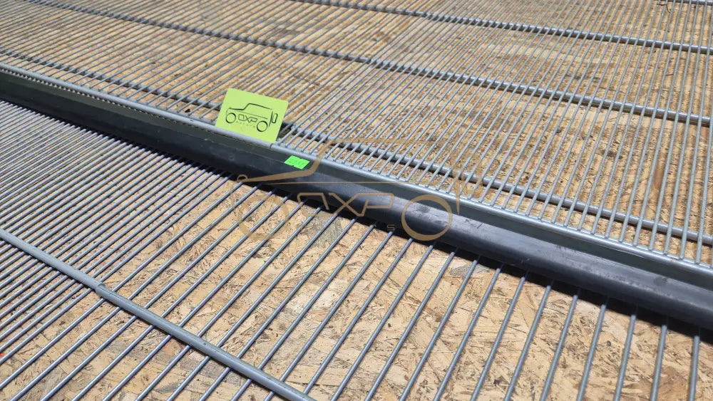 Mercedes-Benz G-Class W463 Windscreen moulding