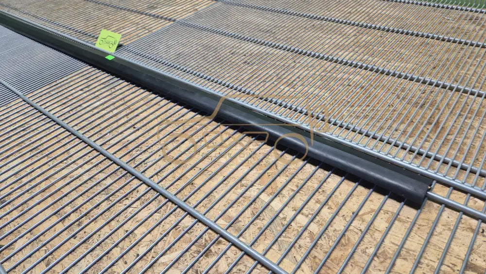 Mercedes-Benz G-Class W463 Windscreen moulding