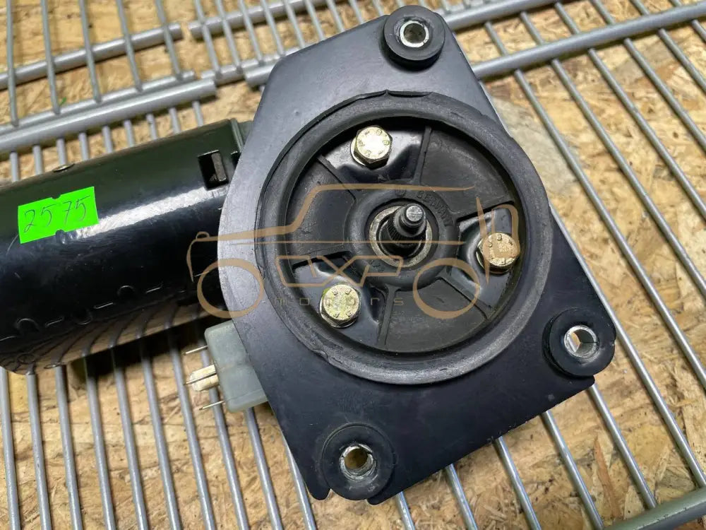 Mercedes-Benz G-Class W463 Windshield Wiper Motor