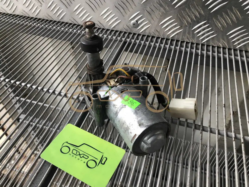 Mercedes-Benz G-Class W463 Wiper Motor Rear