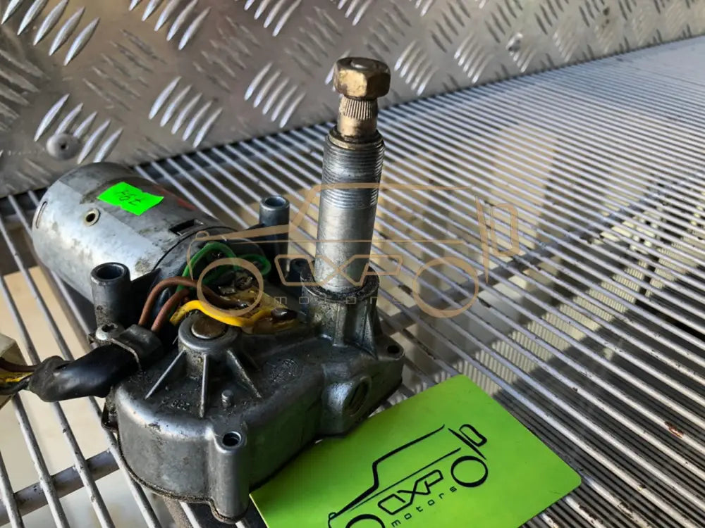 Mercedes-Benz G-Class W463 Wiper Motor Rear