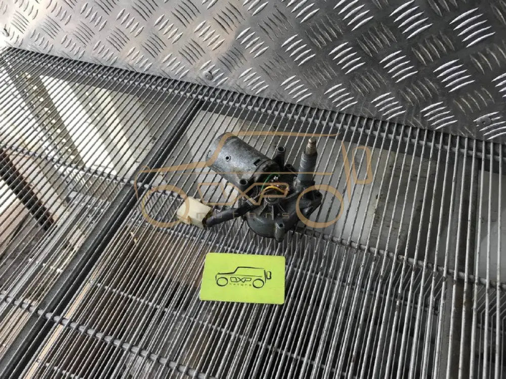 Mercedes-Benz G-Class W463 Wiper Motor Rear