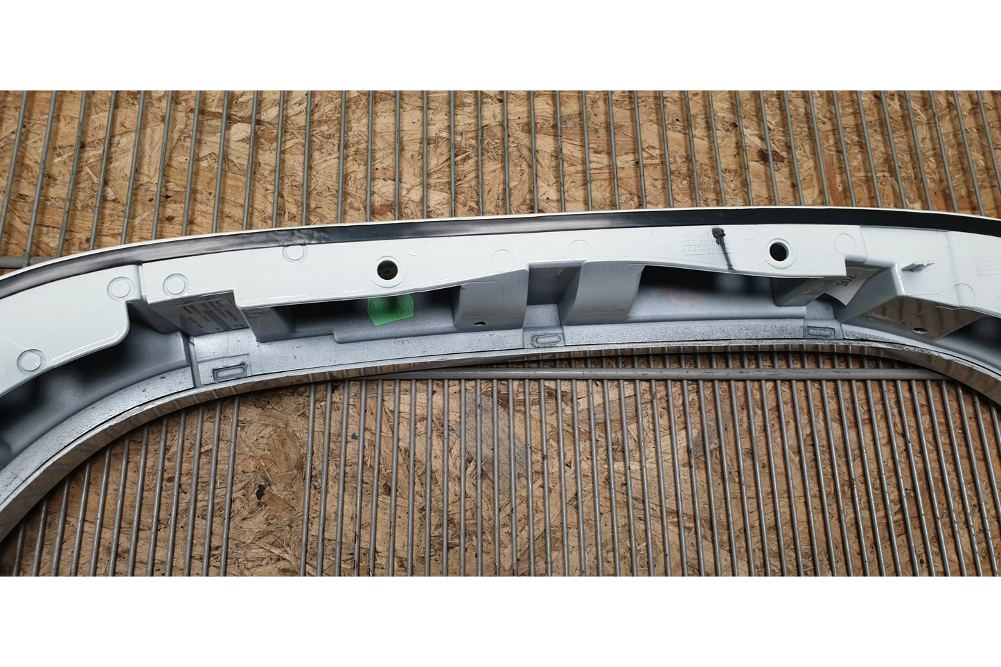 Mercedes-Benz G-Class W463 AMG Fender flaer rear left - fender flare