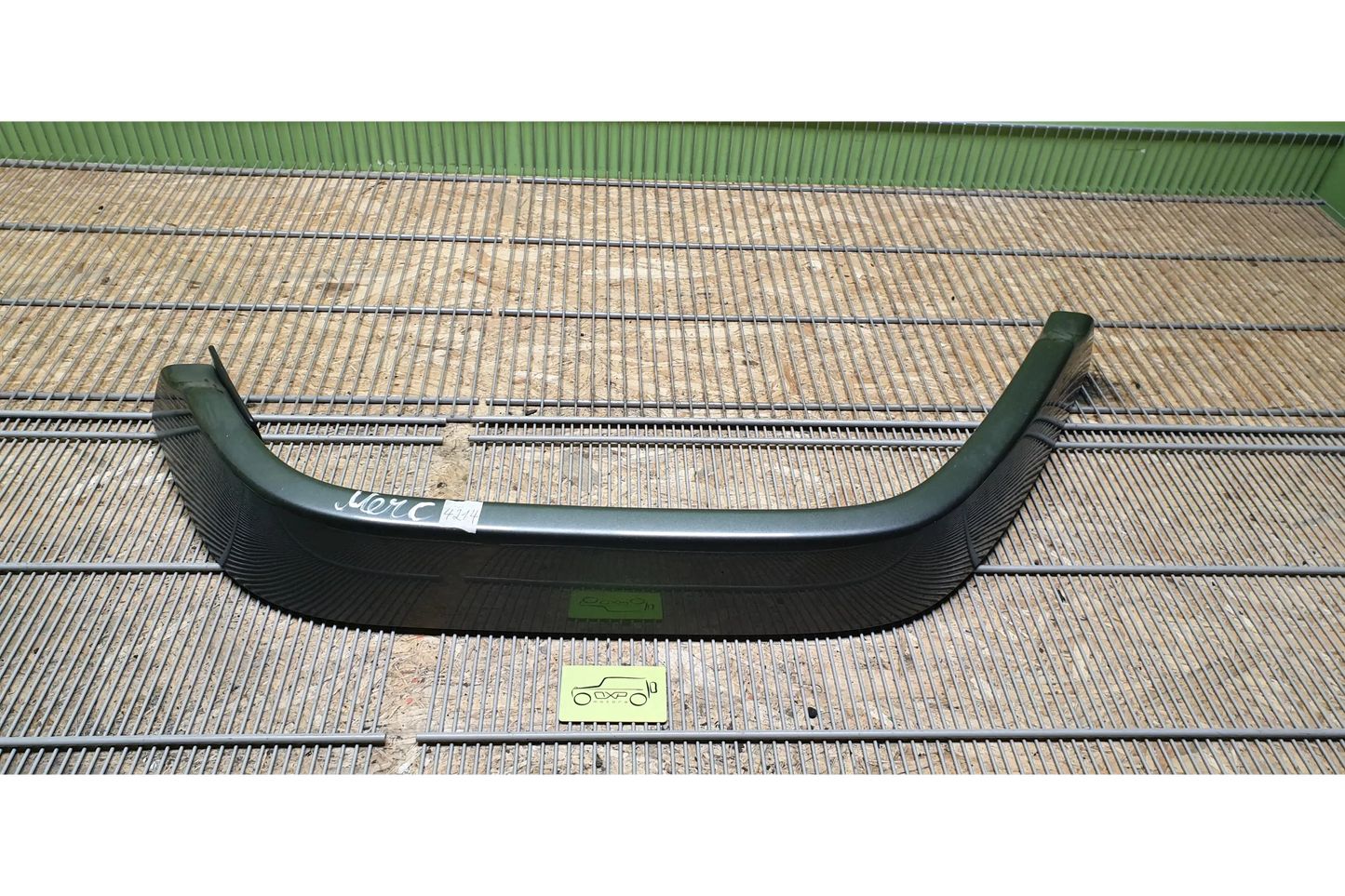 Mercedes-Benz G-Class W463 AMG Fender flaer rear left - fender flare