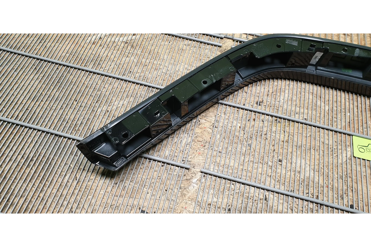 Mercedes-Benz G-Class W463 AMG Fender flare rear right