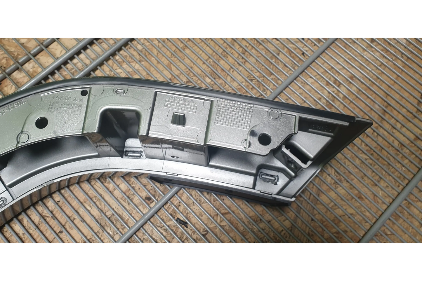 Mercedes-Benz G-Class W463A AMG Fender flare rear right - fender flare