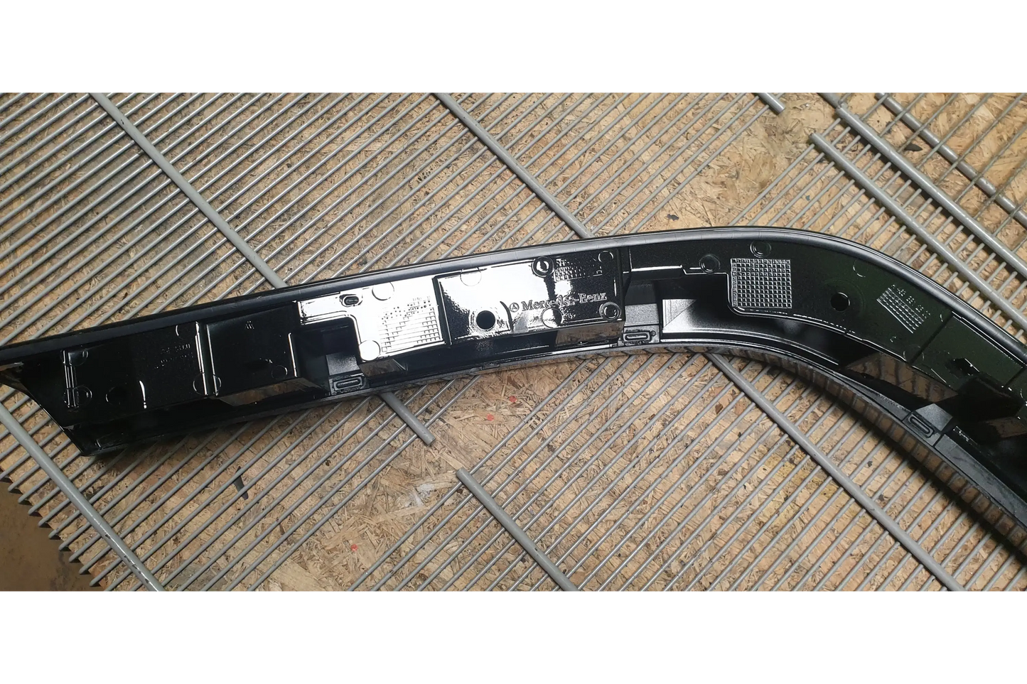 Mercedes-Benz G-Class W463A AMG Fender flare rear right - fender flare