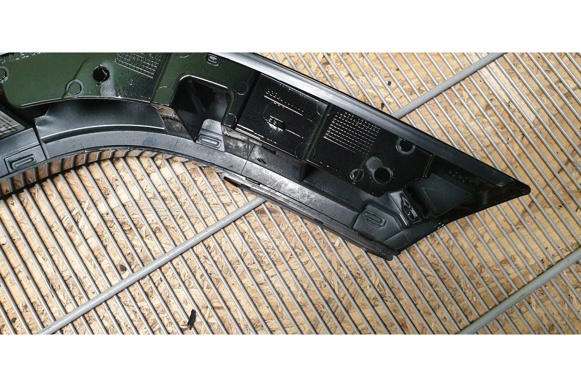 Mercedes-Benz G-Class W463 AMG Fender flare rear right