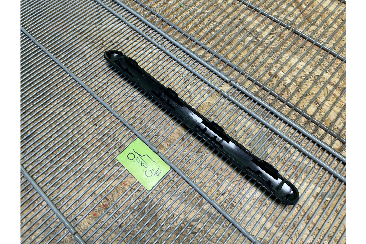 Mercedes-Benz G-Class W463A Rear Side Vent Covering - air vent