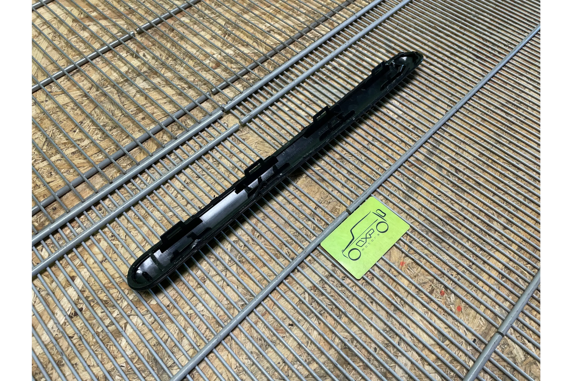 Mercedes-Benz G-Class W463A Rear Side Vent Covering - air vent