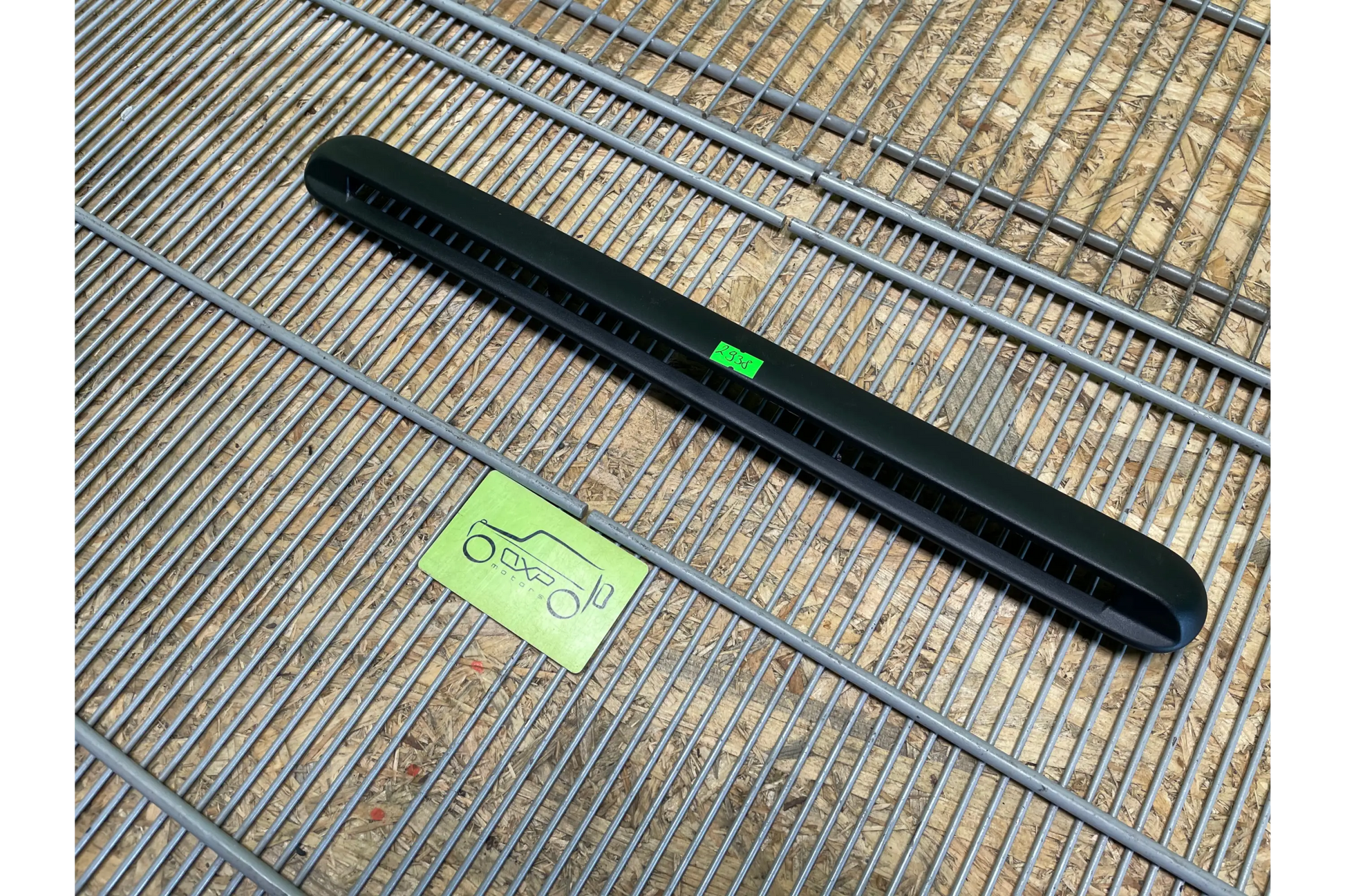Mercedes-Benz G-Class W463A Rear Side Vent Covering - air vent