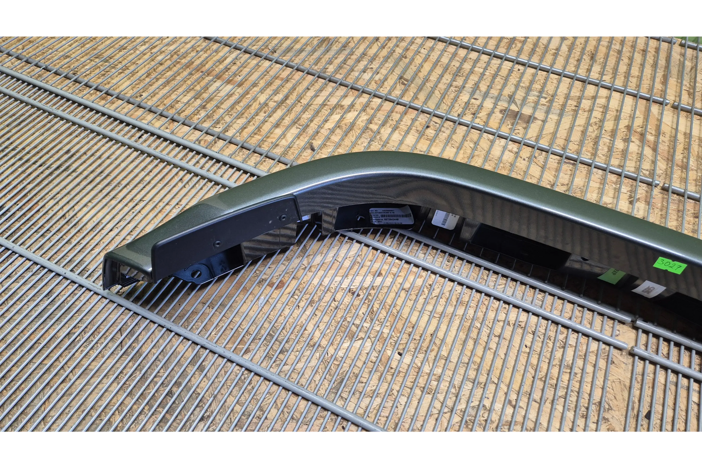 Mercedes-Benz G-Class W463 Fender wheel arch trim cover rear right - fender wheel arch
