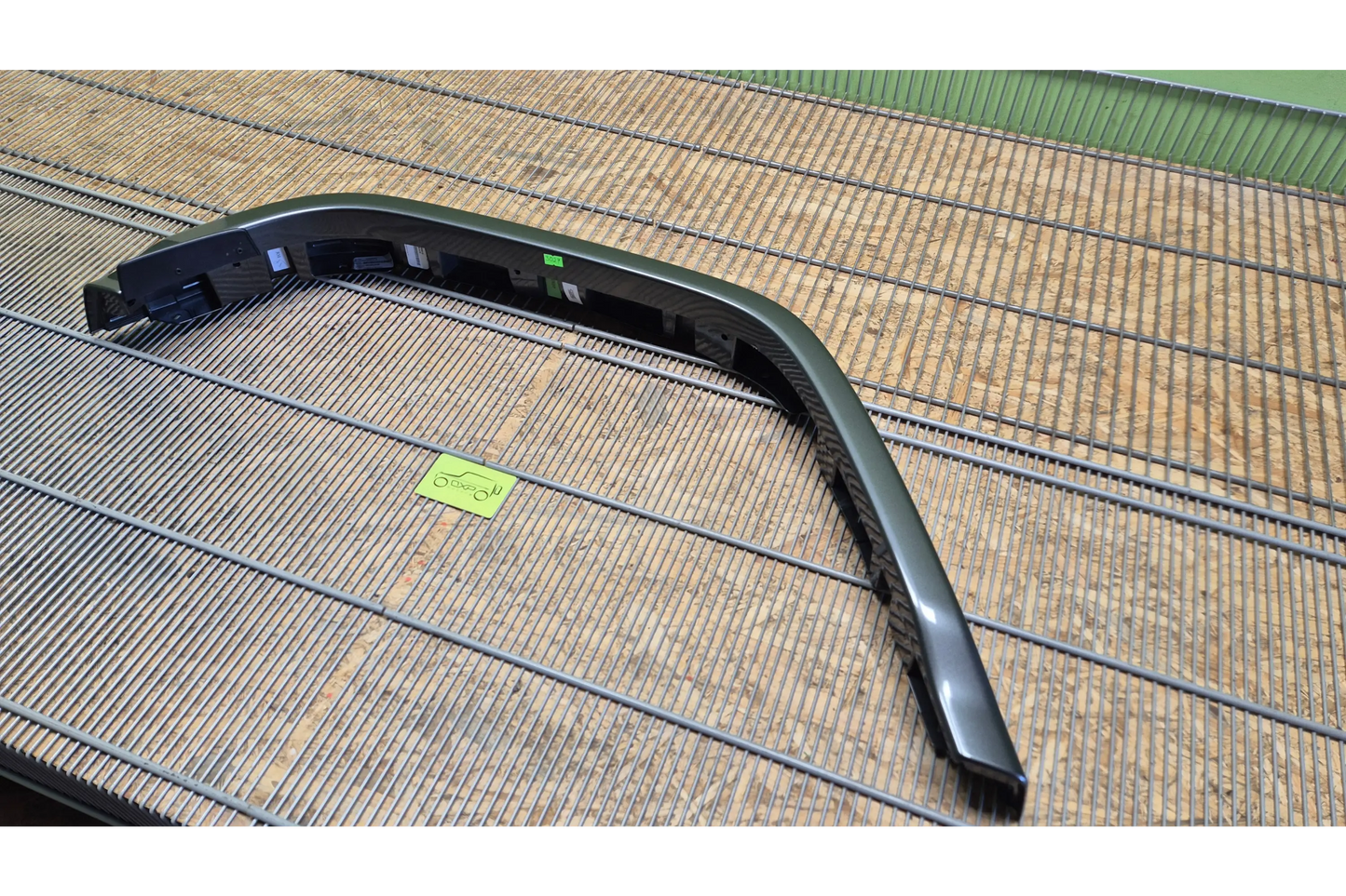 Mercedes-Benz G-Class W463 Fender wheel arch trim cover rear right - fender wheel arch