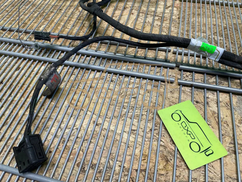 Mercedes-Benz G W463 Front Left Door Wiring
