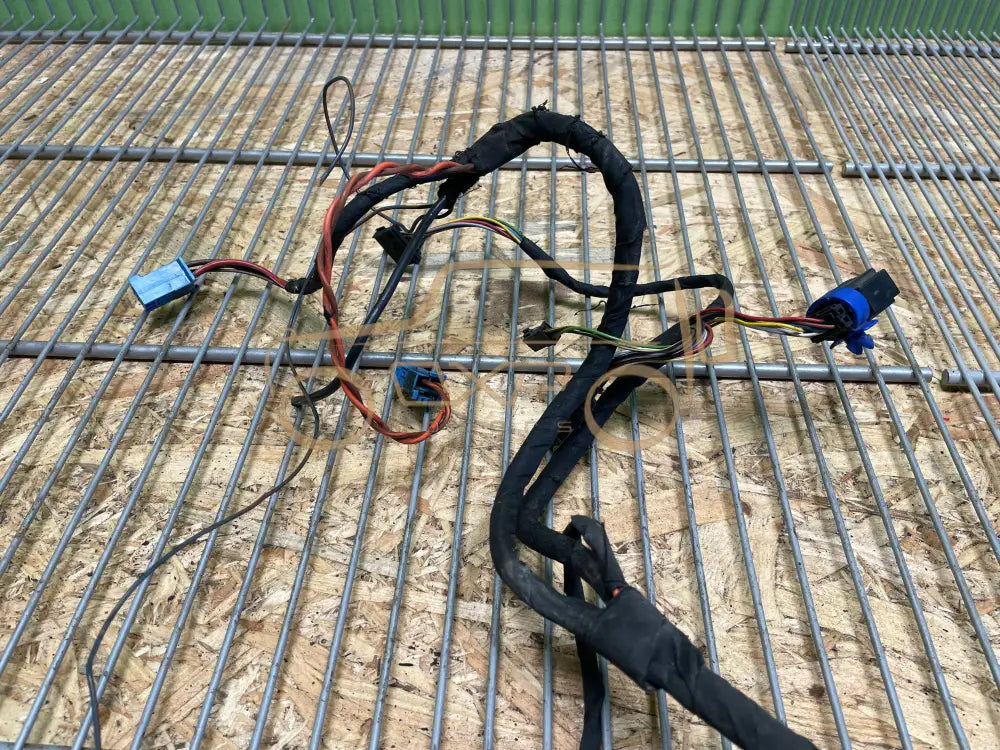 Mercedes-Benz G W463 Front Left Door Wiring