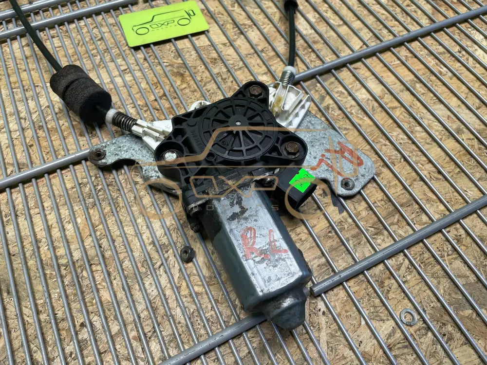 Mercedes-Benz G W463 G400 Rear Left Window Regulator