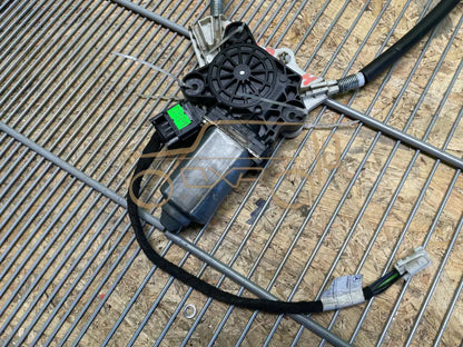Mercedes-Benz G W463 G400 Rear Left Window Regulator
