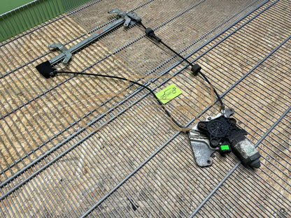 Mercedes-Benz G W463 G400 Rear Right Window Regulator