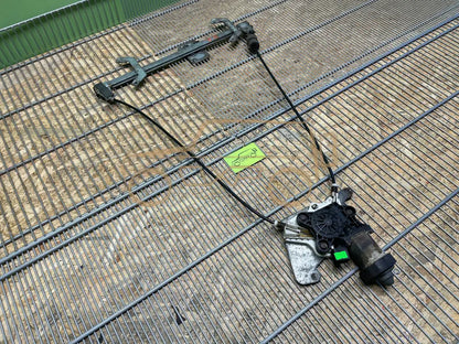 Mercedes-Benz G W463 G400 Rear Right Window Regulator