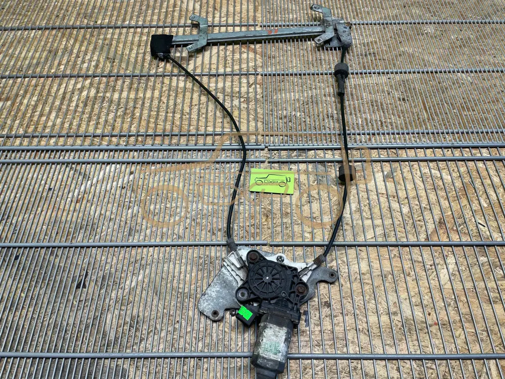 Mercedes-Benz G W463 G400 Rear Right Window Regulator